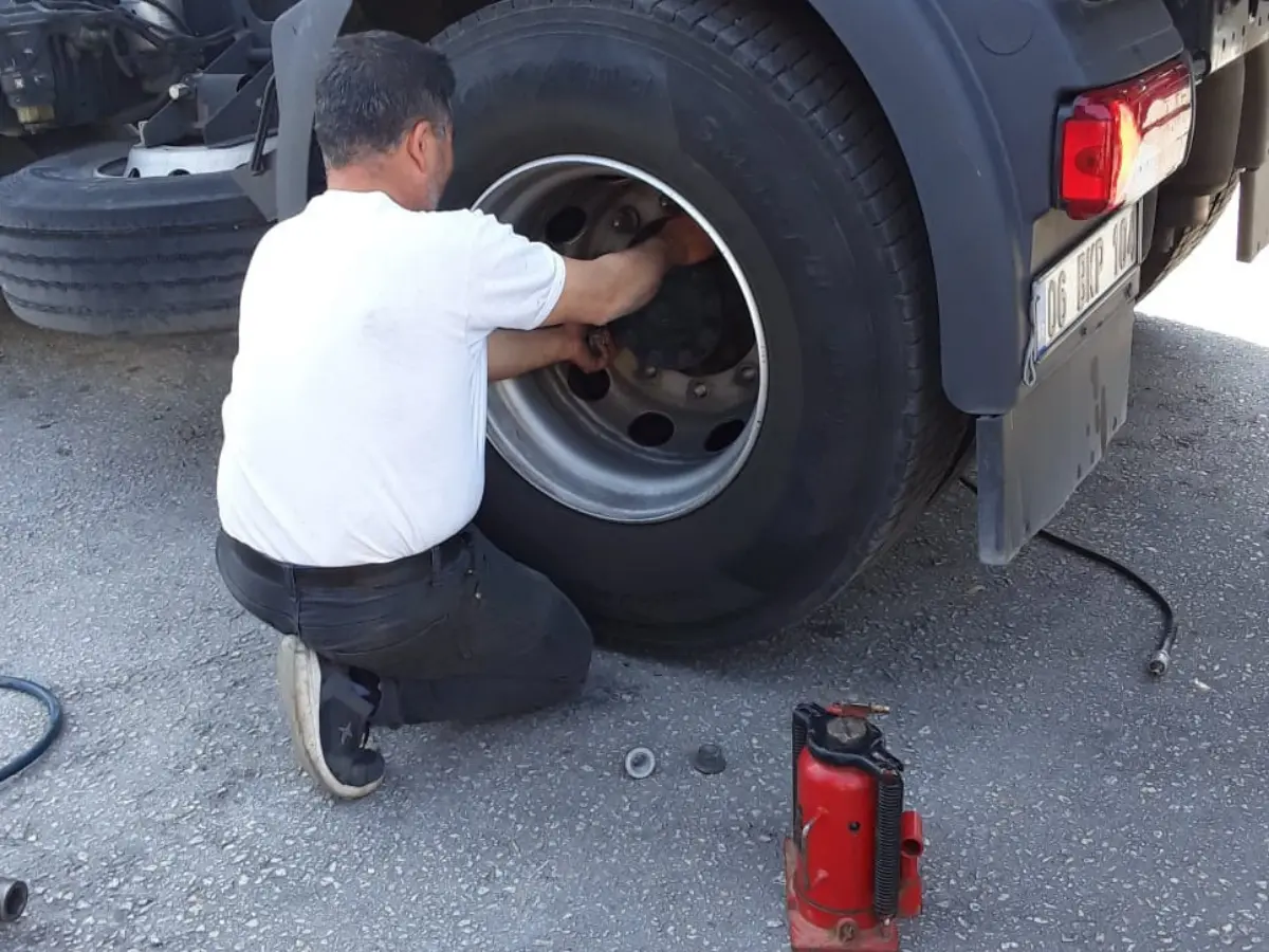 Şiran Oto Lastikçi